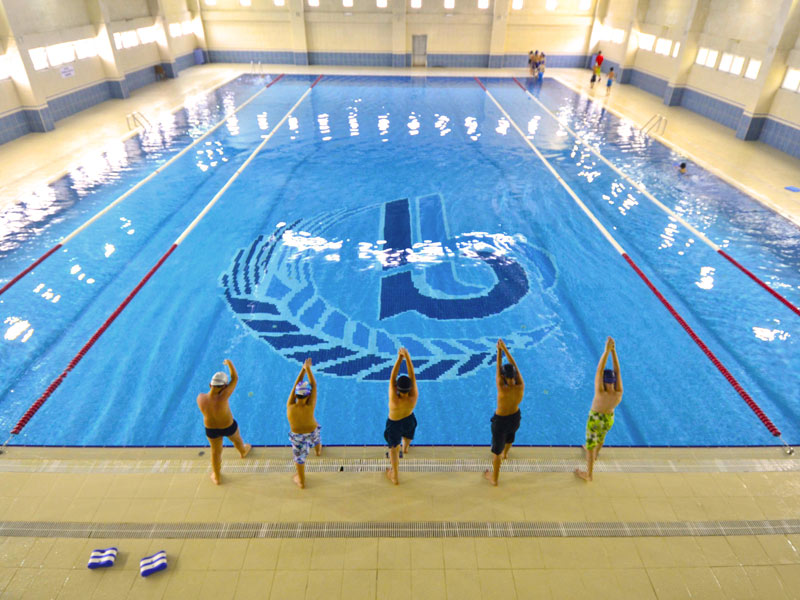 Bağcılar Belediyesi Yüzme Havuzu Kompleksi